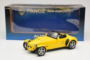 Panoz AIV Roadster Keltainen AUTOart 1:18 78213 Metalli — kuva 8 / 8