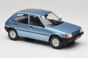 Peugeot 205 Sininen MCG 1:18 MCG18491 Metalli — kuva 4 / 6