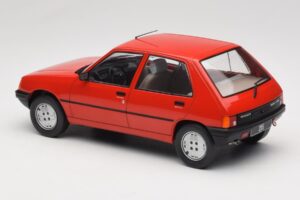 Peugeot 205 Punainen MCG 1:18 MCG18492 Metalli — kuva 5 / 6