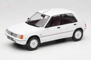 Peugeot 205 Valkoinen MCG 1:18 MCG18493 Metalli