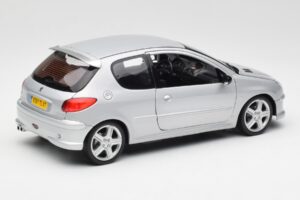 Peugeot 206 RC Aluminium Hopea Norev 1:18 184726 Metalli — kuva 3 / 8