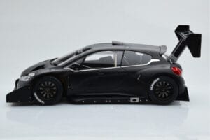 Peugeot 208 T16 Pikes Peak S. Loeb Pikes Peak International Hill Climb Record 2013 AUTOart 1:18 81356 Komposiitti — kuva 3 / 6
