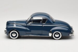 Peugeot 302 Coupe Sininen Solido 1:18 8168 Metalli — kuva 4 / 8