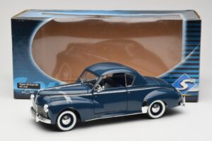 Peugeot 302 Coupe Sininen Solido 1:18 8168 Metalli — kuva 8 / 8