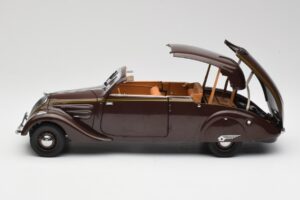 Peugeot 402 Eclipse Suklaa Norev 1:18 184873 Metalli — kuva 6 / 12