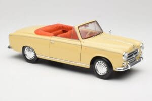 Peugeot 403 Avoauto Hiekkakeltainen Solido 1:18 8165 Metalli — kuva 6 / 8