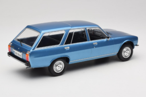 Peugeot 504 Break Sininen MCG 1:18 MCG18213 Metalli — kuva 2 / 6