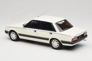 Peugeot 505 V6 White Meije Otto 1:18 OT1297 Hartsi — kuva 5 / 6