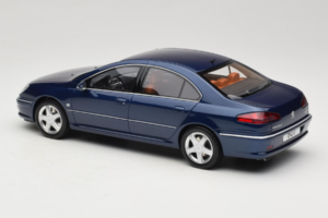 Peugeot 607 Phase II 3.0 V6 Sininen Otto 1:18 OT485 Hartsi — kuva 5 / 6