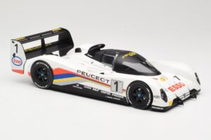 Peugeot 905 Evo 1B Group C #1 Peugeot Talbot Sport D. Warwick / Y. Dalmas / M. Blundell 24 Hours of Le Mans Winner 1992 Norev — kuva 4 / 6