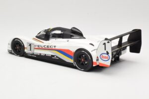 Peugeot 905 Evo 1B Group C #1 Peugeot Talbot Sport D. Warwick / Y. Dalmas / M. Blundell 24 Hours of Le Mans Winner 1992 Norev — kuva 5 / 6