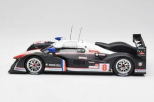 Peugeot 908 HDi LMP1 #8 S. Sarrazin / P. Lamy / S. Bourdais 24 Hours of Le Mans 2nd 2007 Minichamps 1:18 150071208 Metalli — kuva 3 / 6