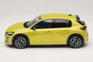 Peugeot E-208 GT Jaune Agueda Otto 1:18 OT1164 Hartsi — kuva 3 / 6
