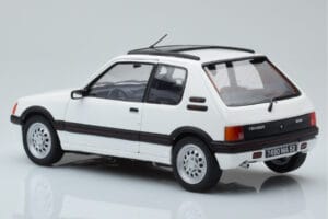 Peugeot 205 GTi 1.6 Valkoinen Norev 1:18 184849 Metalli — kuva 7 / 8