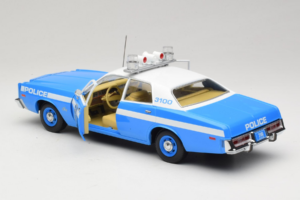 Plymouth Fury Police Pursuit New York Police Department GreenLight 1:18 19043 Metalli — kuva 5 / 8