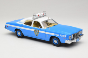 Plymouth Fury Police Pursuit New York Police Department GreenLight 1:18 19043 Metalli — kuva 6 / 8