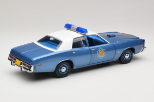 Plymouth Fury Police Pursuit Smokey and the Bandit GreenLight 1:18 19044 Metalli — kuva 3 / 8