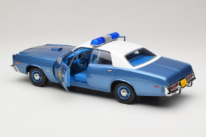 Plymouth Fury Police Pursuit Smokey and the Bandit GreenLight 1:18 19044 Metalli — kuva 5 / 8