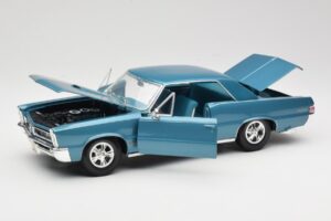 Pontiac GTO Hurst Edition Sininen Maisto 1:18 531885 Metalli — kuva 2 / 8