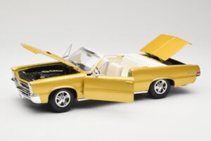 Pontiac GTO Hurst Edition Kulta Maisto 1:18 531884 Metalli — kuva 2 / 8