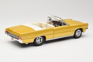 Pontiac GTO Hurst Edition Kulta Maisto 1:18 531884 Metalli — kuva 3 / 8