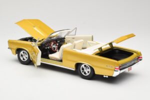 Pontiac GTO Hurst Edition Kulta Maisto 1:18 531884 Metalli — kuva 5 / 8