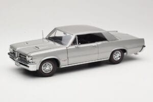 Pontiac GTO Hopea Sun Star 1:18 1821 Metalli