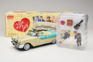 Pontiac Star Chief I Love Lucy Nautilus Blue Valkoinen Sun Star 1:18 5057 Metalli — kuva 7 / 7