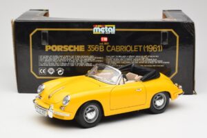 Porsche 356B Avoauto Keltainen Bburago 1:18 3031 Metalli — kuva 8 / 8
