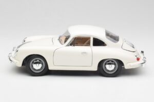 Porsche 356B Valkoinen Bburago 1:18 3021-M3 Metalli — kuva 4 / 8
