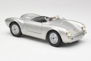 Porsche 550 A Spyder Hopea Maisto 1:18 50314 Metalli — kuva 6 / 8