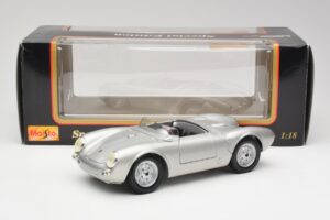 Porsche 550 A Spyder Hopea Maisto 1:18 50314 Metalli — kuva 8 / 8