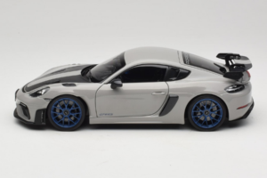 Porsche 718 Cayman 982 GT4 RS Weissach Package Chalk Norev 1:18 187253 Metalli — kuva 4 / 8