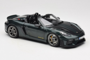 Porsche 718 Spyder RS Weissach Pack Forest Green Norev 1:18 187272 Metalli — kuva 6 / 8