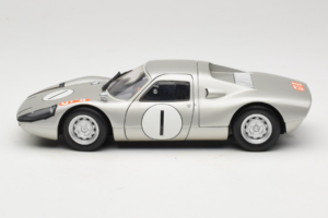 Porsche 904 GTS #1 Japan Grand Prix 1964 Minichamps 1:18 183646701 Metalli — kuva 4 / 8
