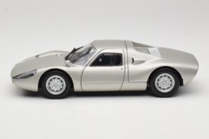 Porsche 904 GTS Hopea Minichamps 1:18 180067722 Metalli — kuva 4 / 8