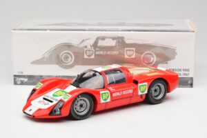 Porsche 906E BP World Record Runs Monza 1967 Minichamps 1:18 100676100 Metalli — kuva 8 / 8