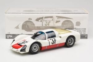 Porsche 906 K #37 V. Elford / B. Pon Porsche System 24 Hours of Le Mans 1967 Minichamps 1:18 100676137 Metalli — kuva 8 / 8