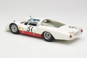 Porsche 906 LH #31 H. Herrmann / H. Linge Porsche System Engineering 24 Hours of Le Mans 1966 Minichamps 1:18 100666131 Metal — kuva 7 / 8