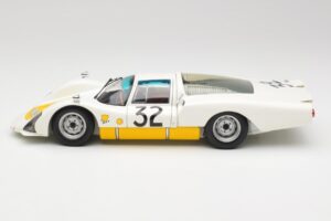 Porsche 906LH #32 Porsche System Engineering G. Schutz / P. De Klerk 24 Hours of Le Mans 1966 Minichamps 1:18 100666132 Metal — kuva 4 / 8