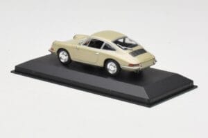 Porsche 911 901 Vaaleanpronssi Minichamps 1:43 PORSCHE002 Metalli — kuva 3 / 4