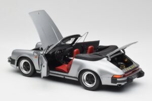 Porsche 911 930 Carrera 3.2 Cabriolet Harmaa Metallic Minichamps 1:18 100063034 Metalli — kuva 5 / 8