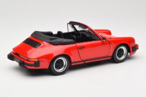 Porsche 911 930 Carrera 3.2 Cabriolet Guards Red Minichamps 1:18 110063030 Metalli — kuva 3 / 8