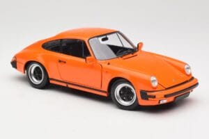 Porsche 911 930 Carrera 3.2 Signal Orange Minichamps 1:18 100063025 Metalli — kuva 6 / 8