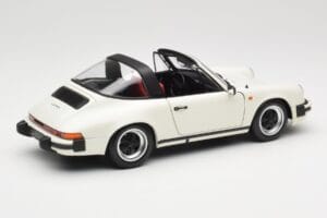 Porsche 911 930 Carrera Targa 3.2 Grand Prix White Minichamps 1:18 100063062 Metalli — kuva 3 / 8