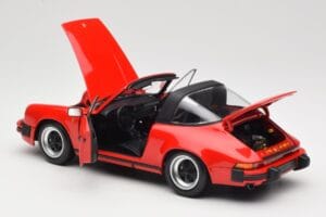 Porsche 911 930 Carrera Targa 3.2 Guards Red Minichamps 1:18 100063061 Metalli — kuva 6 / 9