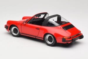 Porsche 911 930 Carrera Targa 3.2 Guards Red Minichamps 1:18 100063061 Metalli — kuva 8 / 9
