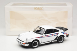 Porsche 911 930 Turbo 3.3 Valkoinen Norev 1:18 187668 Metalli — kuva 8 / 8