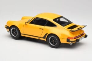Porsche 911 930 Turbo 3.0 Keltainen Norev 1:18 187579 Metalli — kuva 7 / 8