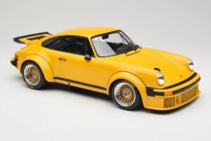 Porsche 911 934 RSR Keltainen 1976 Minichamps 1:12 125766401 Metalli — kuva 4 / 6